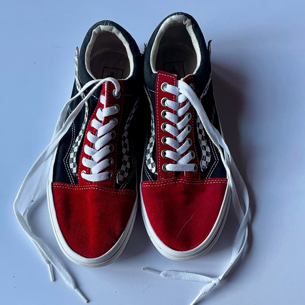 Vans Old Skool Shoe Red Low Top Lace-up Suede Skate Women 9 Men 7.5 (U.S…